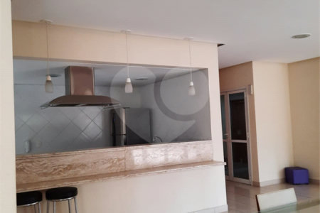 Apartamento à venda com 2 quartos, sendo 1 suíte,  em Pinheiros, São Paulo, SP