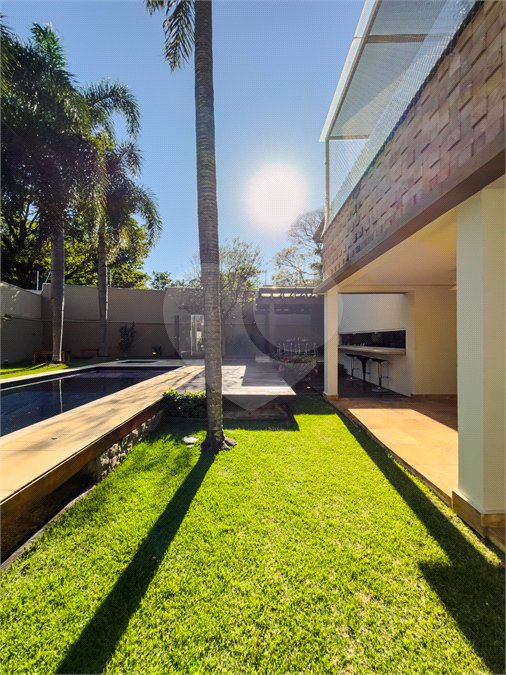 Casa à venda com 4 suítes no condomínio Villa Borghese, Indaiatuba - SP