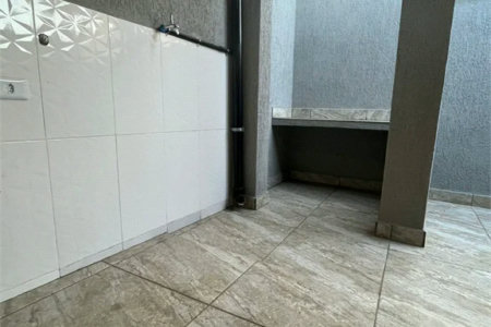 Casa à venda com 3 quartos, sendo 1 suíte,  em Jardim Monte Kemel, São Paulo, SP