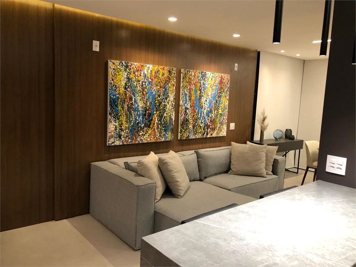 Apartamento à venda com 4 quartos, sendo 1 suíte,  em Cerqueira César, São Paulo, SP