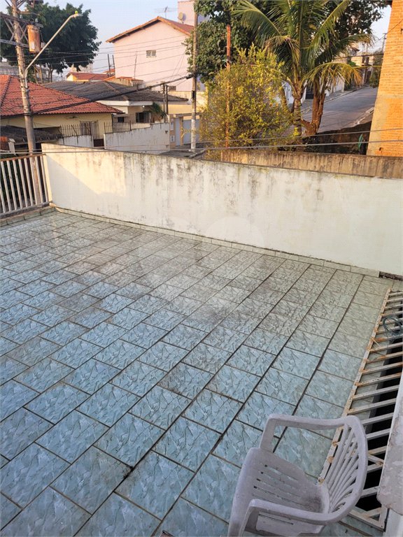 Sobrado à venda com 3 quartos em Vila Marari, São Paulo, SP