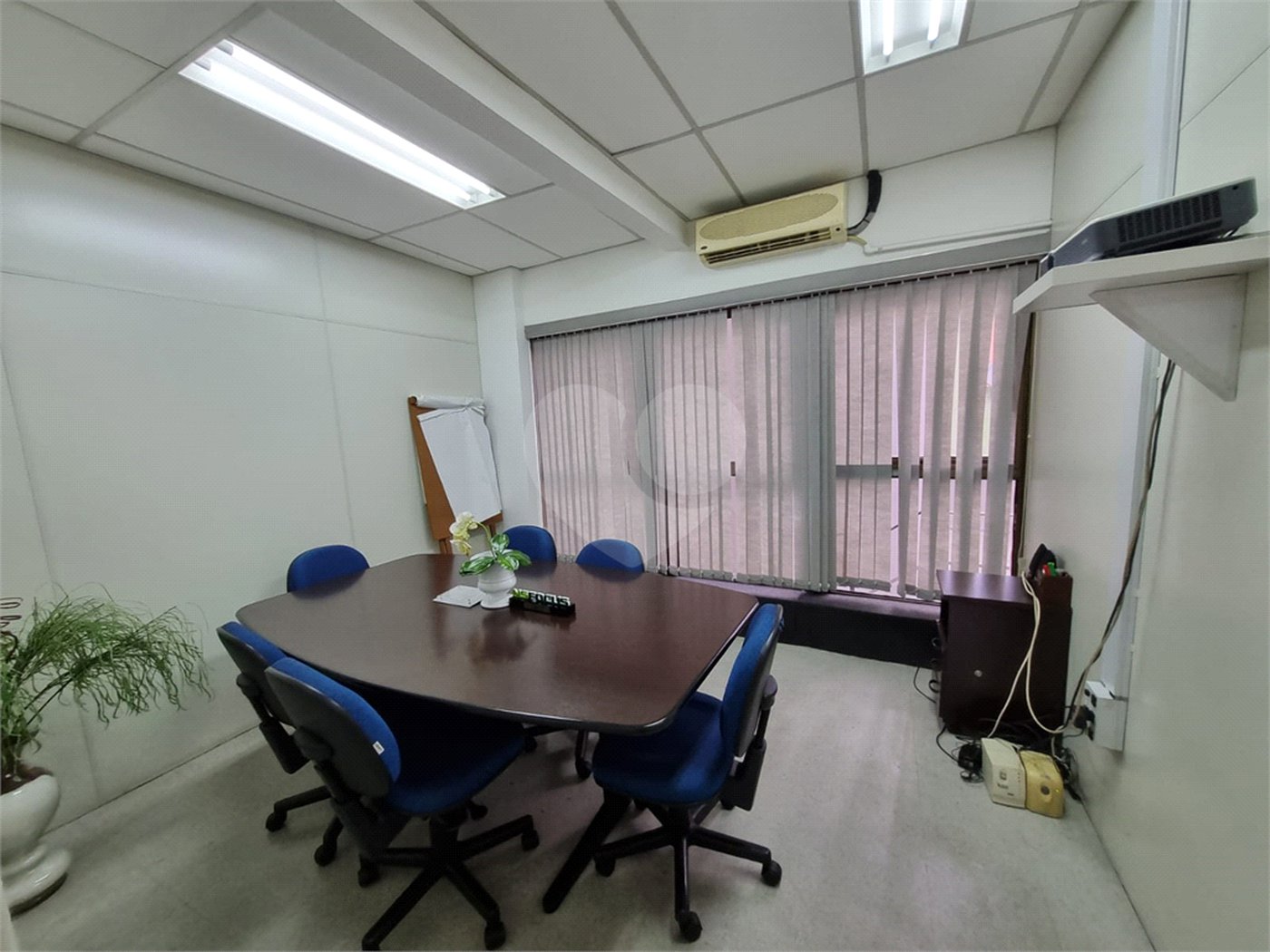 Sala à venda em Chácara Santo Antônio, São Paulo, SP