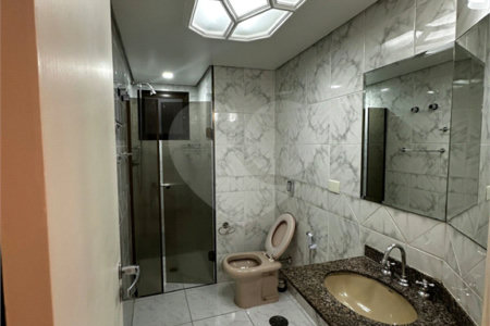 Apartamento à venda com 4 quartos, sendo 1 suíte, em Anchieta, São Bernardo do Campo, SP