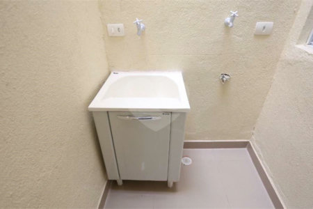 Casa à venda com 3 quartos, sendo 1 suíte,  em Jardim Bonfiglioli, São Paulo, SP