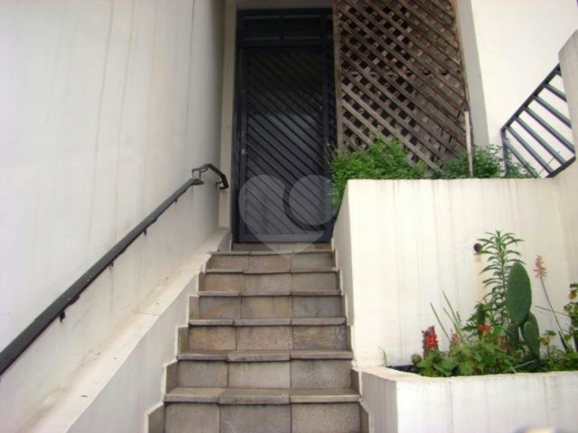 Sobrado à venda com 3 quartos, sendo 1 suíte,  em Imirim, São Paulo, SP