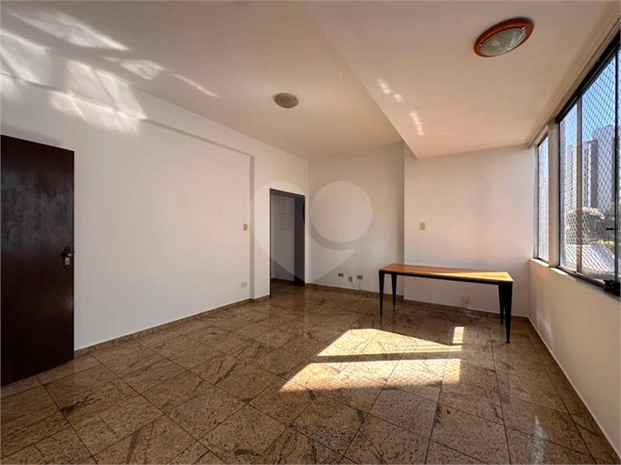 Apartamento à venda com 1 quarto em Cerqueira César, São Paulo, SP