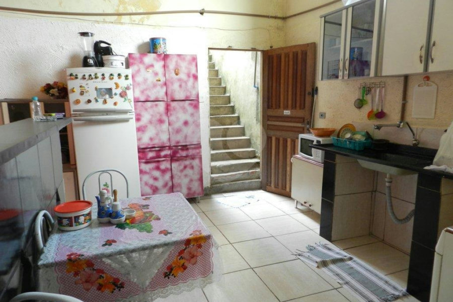 Casa à venda com 9 quartos em Jaraguá, São Paulo, SP