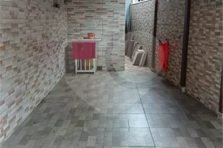 Casa à venda com 3 quartos, sendo 1 suíte, em Santíssimo, Rio de Janeiro, RJ