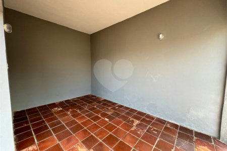 Casa à venda com 3 quartos em Vila Alves, Itapetininga, SP