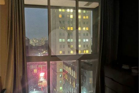 Apartamento à venda com 1 quarto em Vila Olímpia, São Paulo, SP