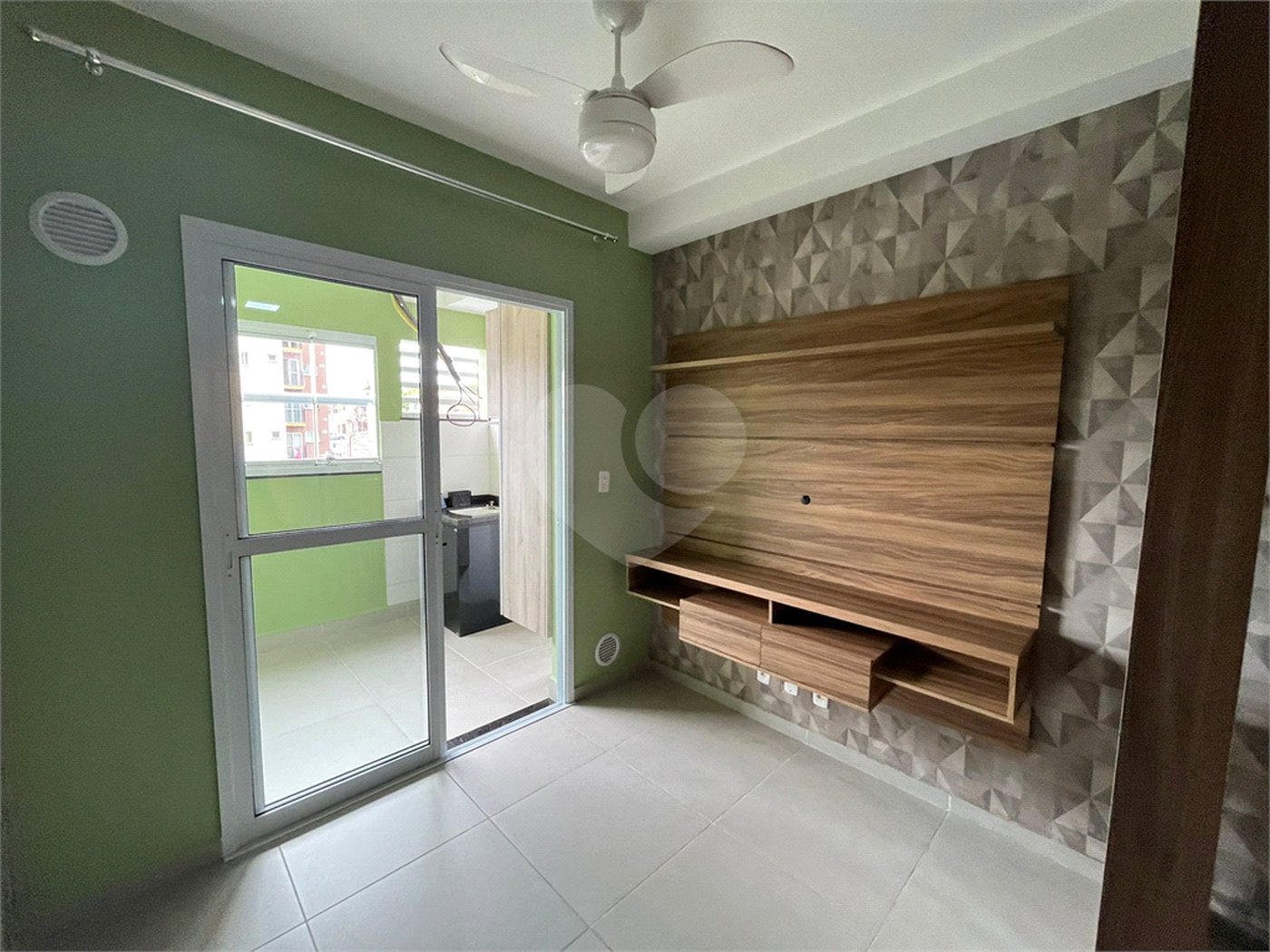 Apartamento à venda com 1 suíte em Vila Carvalho, Sorocaba, SP