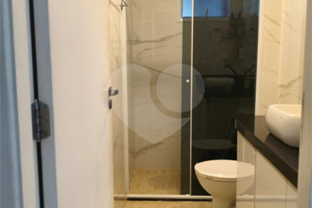 Apartamento à venda com 2 quartos, sendo 1 suíte, no Centro, São Bernardo do Campo, SP