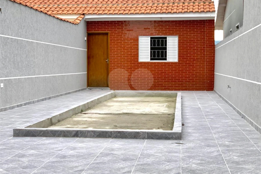 Sobrado à venda com 3 quartos, sendo 1 suíte, em Tremembé, São Paulo, SP