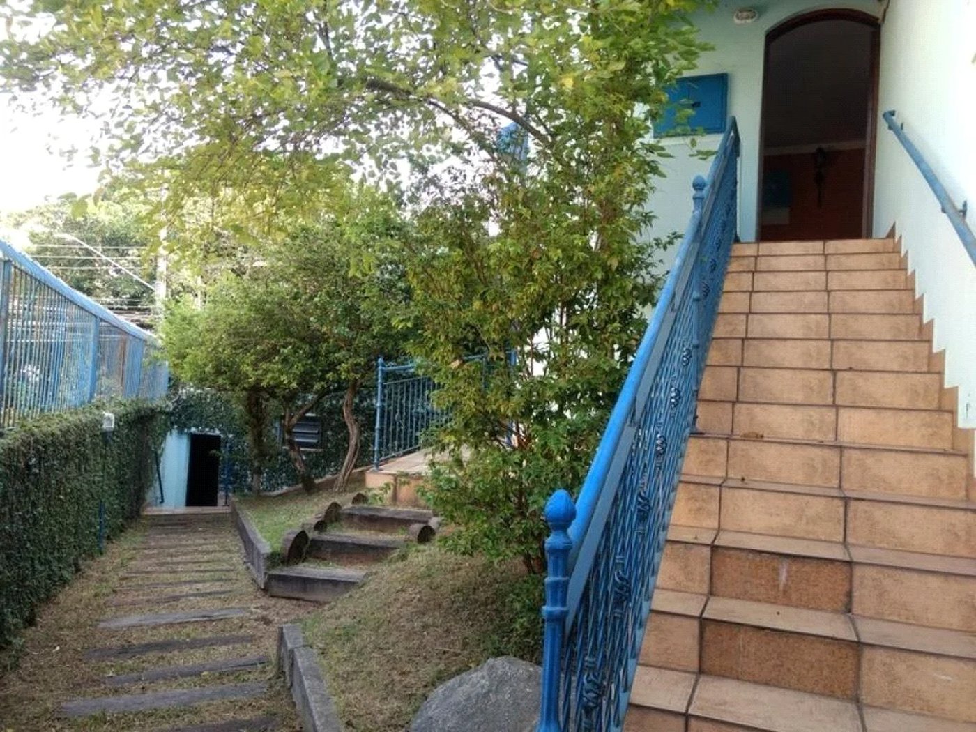 Casa à venda com 3 quartos, sendo 1 suíte, em Jardim Rosa Maria, São Paulo, SP