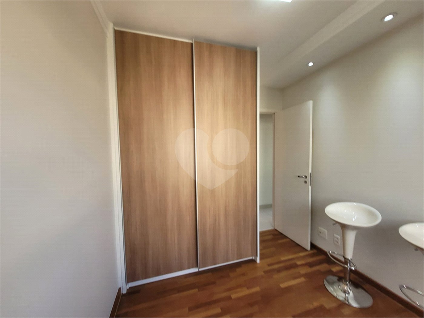 Apartamento para alugar com 2 quartos, sendo 1 suíte, em Vila Anastácio, São Paulo, SP