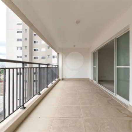 Apartamento à venda com 3 suítes em Jardim Dom Bosco, São Paulo, SP