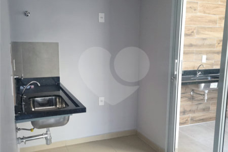 Apartamento à venda com 1 quarto em Vila Mazzei, São Paulo, SP