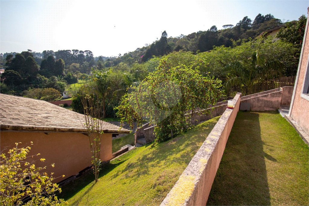 Casa à venda com 3 quartos, sendo 2 suítes,  em Alto da Serra (mailasqui), São Roque, SP