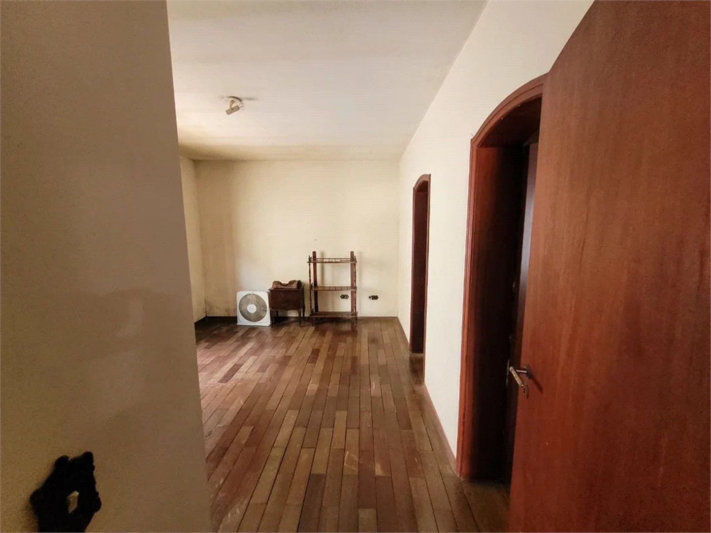 Casa à venda com 3 quartos, sendo 1 suíte,  em Parque da Lapa, São Paulo, SP