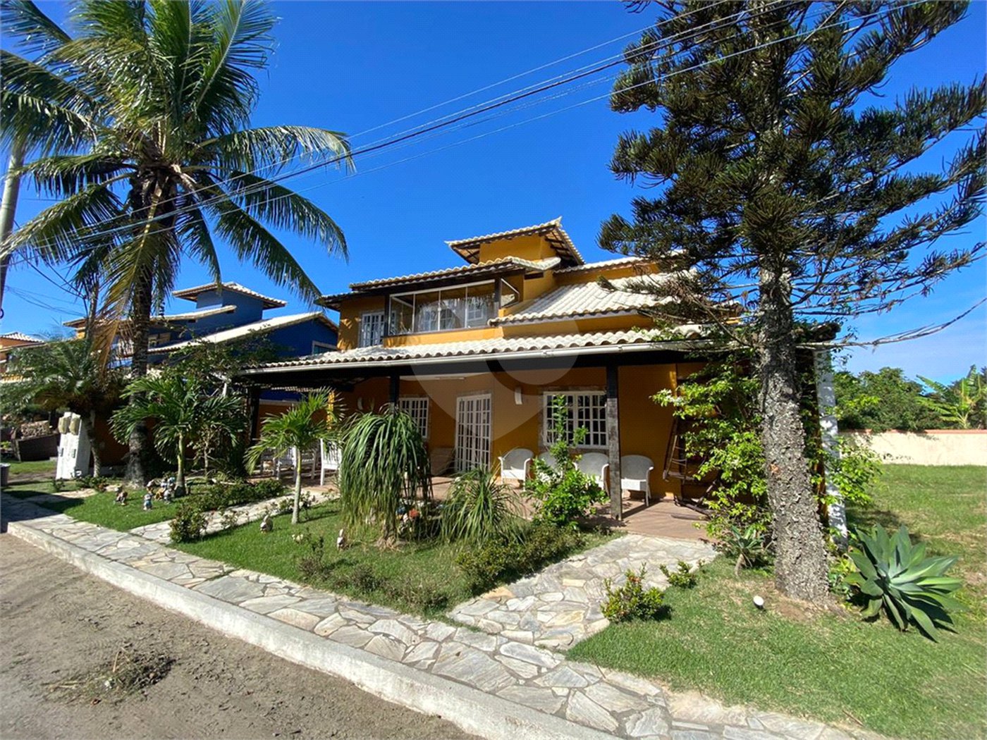 Casa em condomínio à venda com 5 quartos, sendo 4 suítes, em Praia Rasa, Armação dos Búzios, RJ