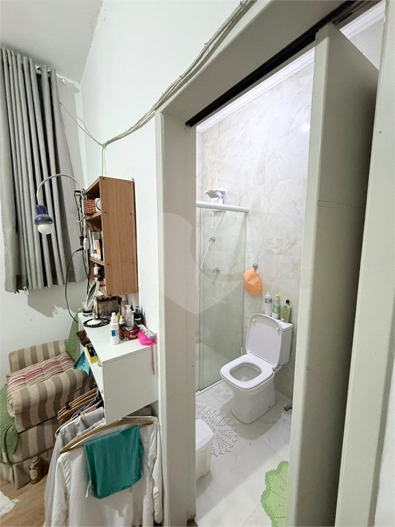 Casa à venda com 3 quartos, sendo 1 suíte, em Chora Menino, São Paulo, SP