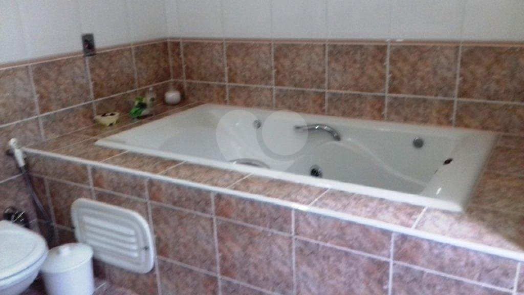 Sobrado à venda com 3 quartos, sendo 1 suíte, em Tremembé, São Paulo, SP