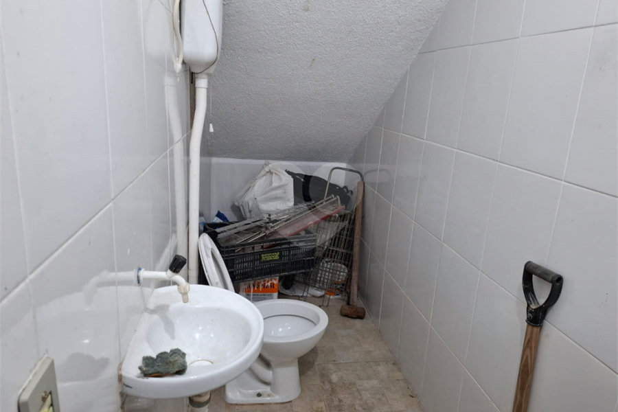 Sobrado à venda com 3 quartos, sendo 1 suíte, em Tremembé, São Paulo, SP
