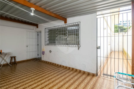 Sobrado à venda com 3 quartos, sendo 1 suíte, em Chácara Santo Antônio, São Paulo, SP