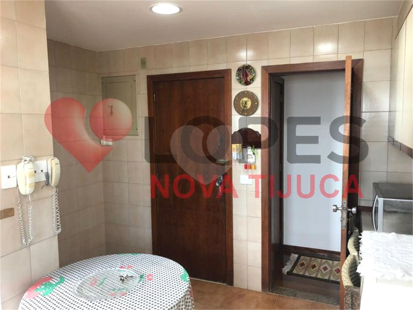 Cobertura à venda com 3 quartos, sendo 2 suítes, em Tijuca, Rio de Janeiro, RJ