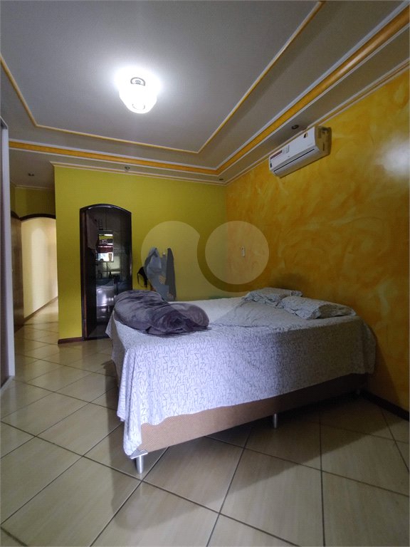 Casa à venda com 3 quartos, sendo 1 suíte,  em Vila Nova Cintra, Mogi das Cruzes, SP