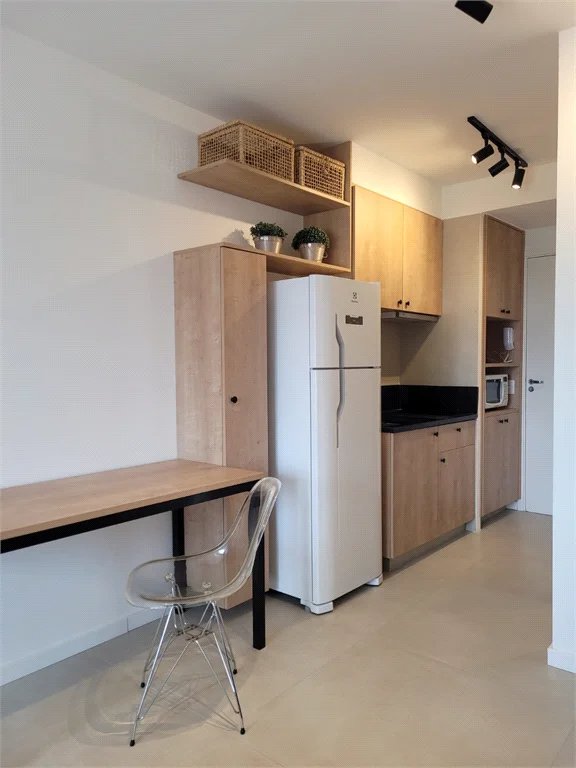 Apartamento à venda ou para alugar com 1 quarto em Pinheiros, São Paulo, SP