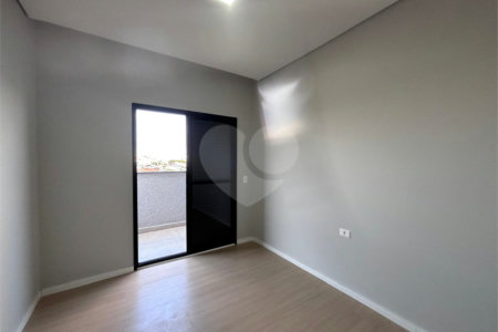 Casa à venda com 3 suítes no condomínio Helena Maria, Sorocaba - SP