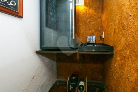 Casa Térrea à venda com 3 quartos, sendo 2 suítes,  em Brooklin Paulista, São Paulo, SP