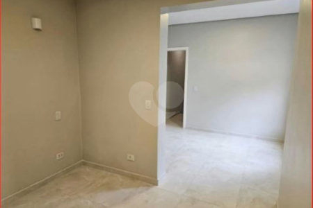 Sobrado à venda com 2 suítes em Vila Clementino, São Paulo, SP