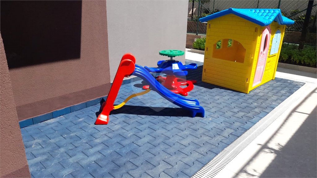 Apartamento à venda com 3 quartos, sendo 1 suíte, em Vila Bastos, Santo André, SP