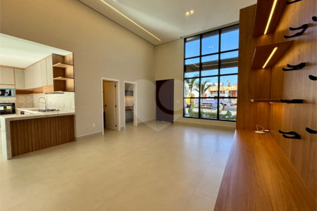 Casa à venda com 3 suítes no condomínio Residencial Dona Maria Candida, Indaiatuba - SP