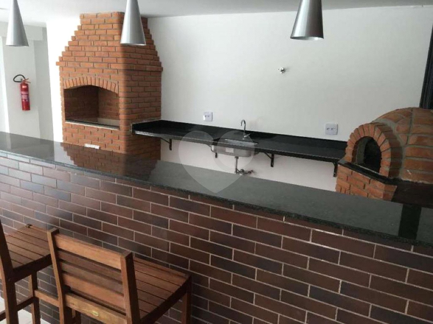 Apartamento à venda ou para alugar com 2 quartos, sendo 1 suíte, em Condomínio Granja Viana Ii, Cotia, SP