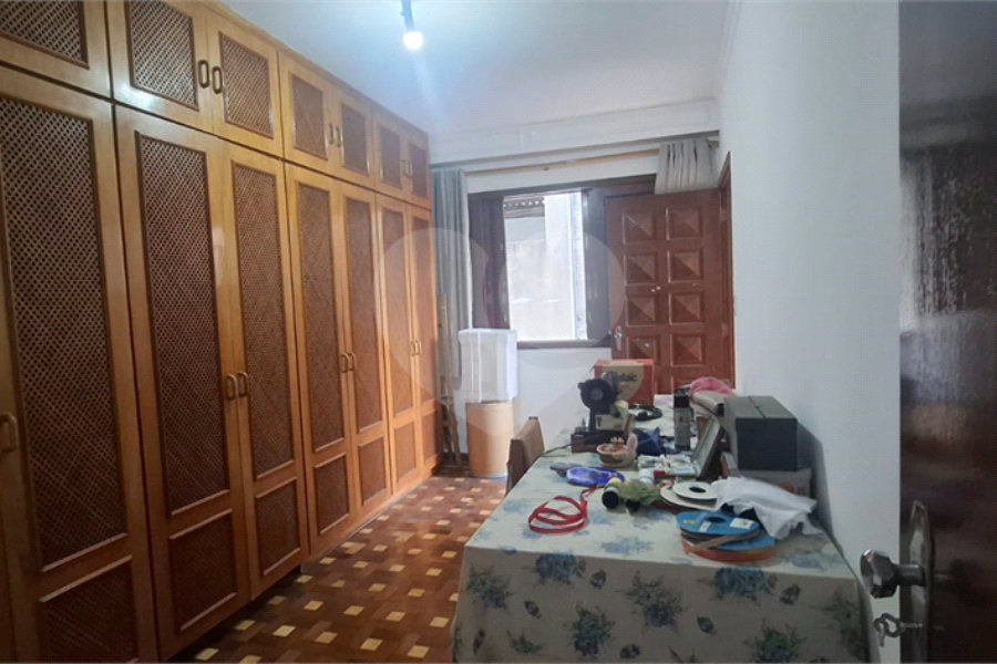 Casa à venda com 4 quartos, sendo 3 suítes, no Brasilândia, São Paulo, SP