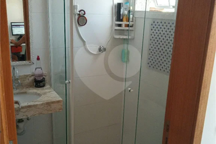 Casa à venda com 2 suítes no condomínio martinha, São Paulo - SP