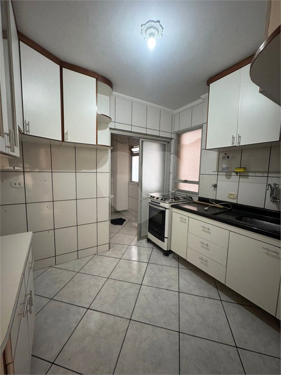 Apartamento à venda com 2 quartos, sendo 1 suíte,  em Camargos, Guarulhos, SP