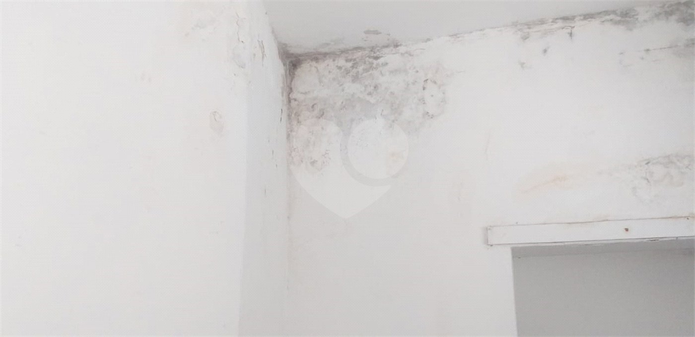 Sobrado à venda ou para alugar com 4 quartos em Água Branca, São Paulo, SP