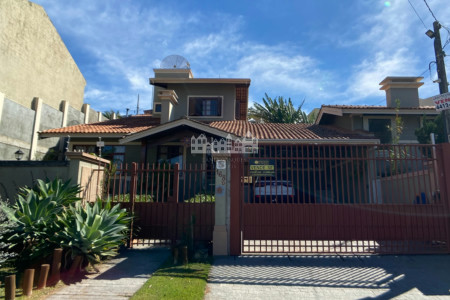 Casa à venda com 3 quartos, sendo 1 suíte, com vista deslumbrante em Recreio Maristela, Atibaia