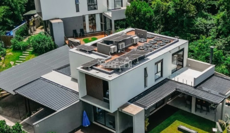 Casa à venda com 3 suítes no condomínio Lá Reserva Atibaia, Atibaia - SP