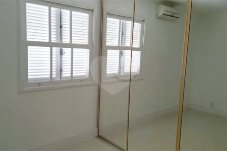 Casa de vila para venda e locação na região da Mooca