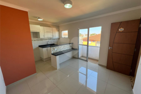 Apartamento á venda com 02 Dormitórios, em São Carlos.