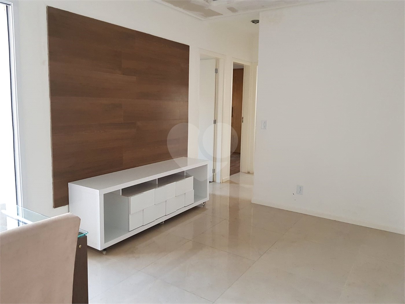 Apartamento em condomínio fechado em Itatiba- SP.