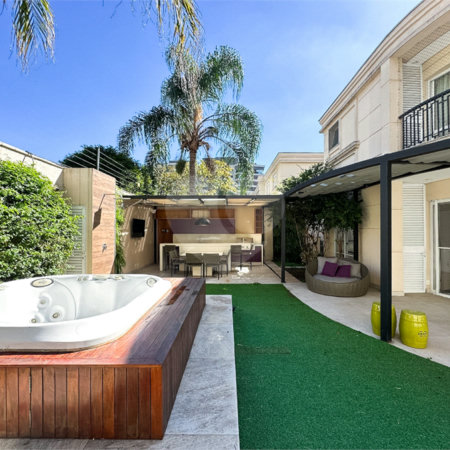 Casa à venda com 4 suítes no condomínio Quadra Real Campo Belo, São Paulo - SP