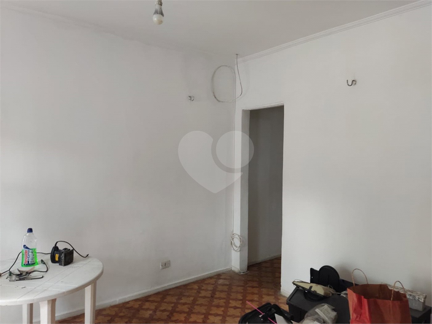Sobrado à venda ou para alugar com 4 quartos, sendo 2 suítes, em Santana, São Paulo, SP