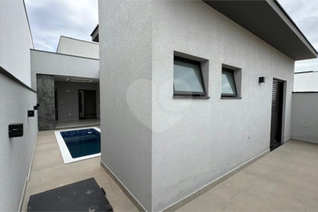 Casa à venda com 3 quartos, sendo 1 suíte, no condomínio Villagio Milano, Sorocaba - SP