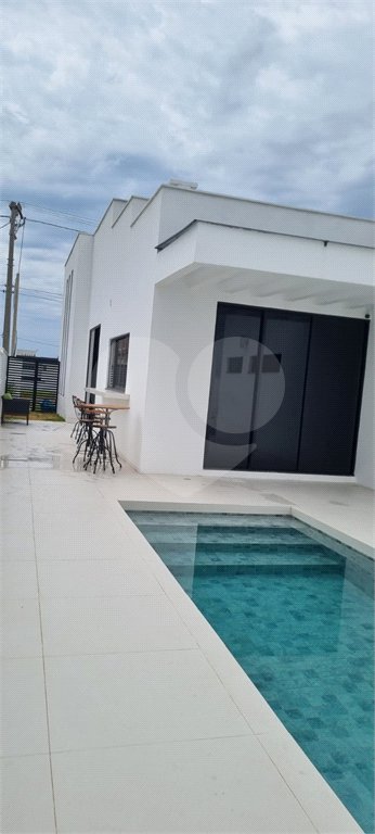 Casa à venda com 3 suítes em Ogiva, Cabo Frio, RJ